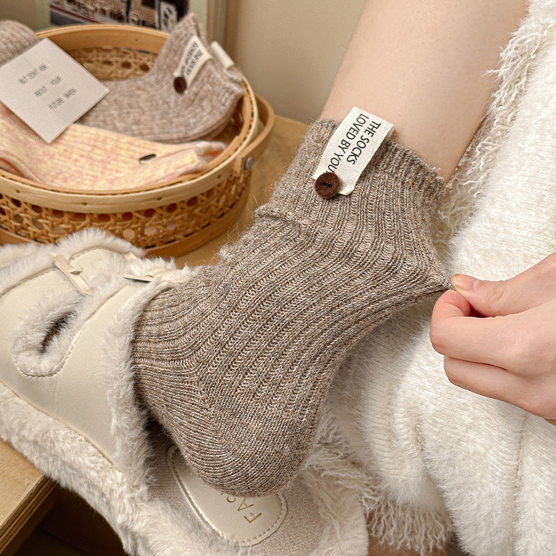 Warm socks made of natural wool Favee.me