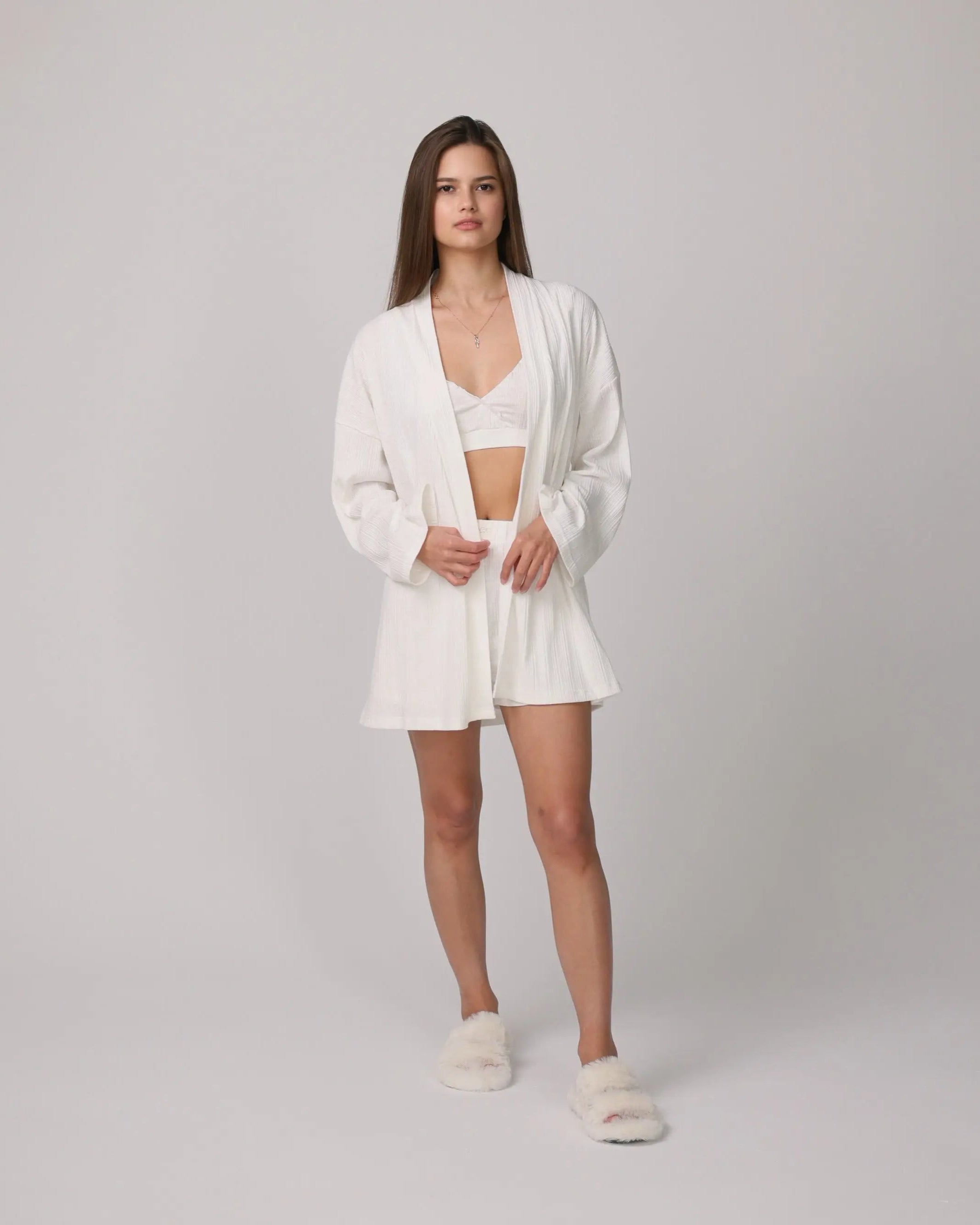 Bali™ White Loungewear Set with Shorts - Stylish Comfort for Home