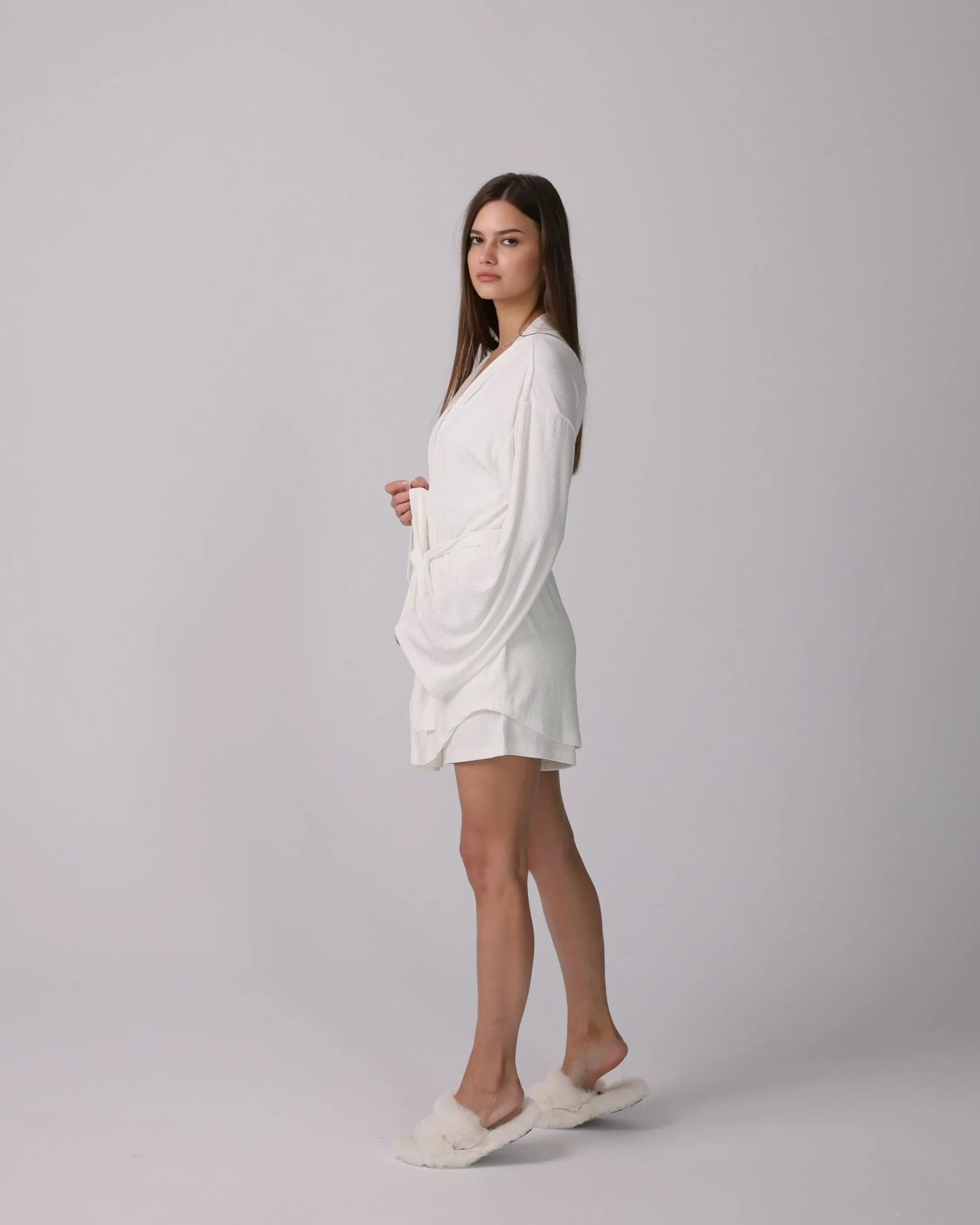 Lana™ White Loungewear Set with Shorts - Cozy & Stylish Homewear